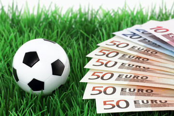 euro mit fussball