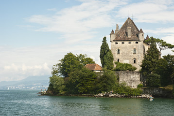 Fototapeta na wymiar castillo de yvoire