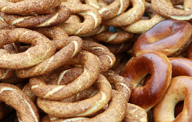 Simit: Turkish Bagel