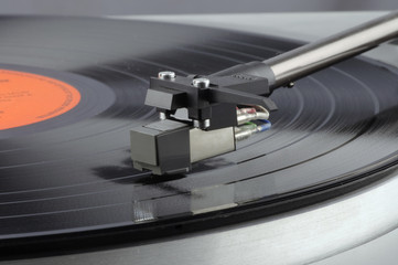 Old record player with LP © ezoom