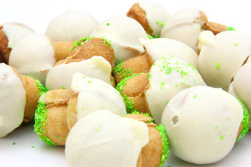 Shortbread mushroom-shaped with condensed milk