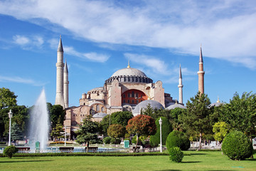 Hagia Sophia a museum as a world wonder