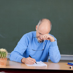 ein müder lehrer