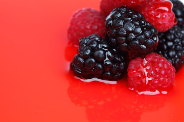 berry mixed pile in syrup