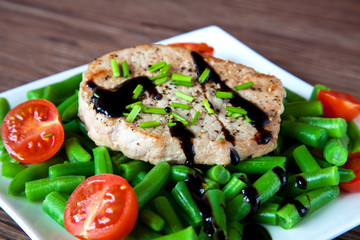 Fleisch mit Bohnen