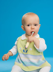 baby brushing teeth - obrazy, fototapety, plakaty