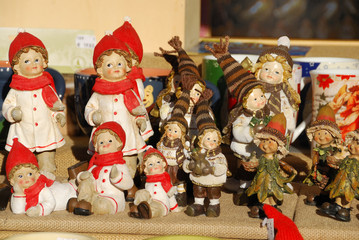 Statuette e decorazioni natalizie