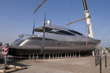 Yacht in manutenzione