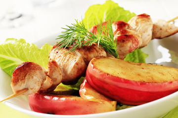 Chicken skewer and baked apple