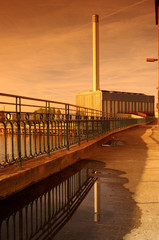 Centrale électrique sur la Seine