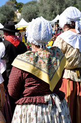 costume provençal folklorique niçois