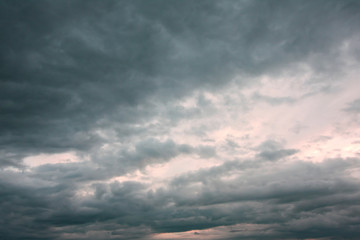 Fototapeta na wymiar Beautiful. stormy sky