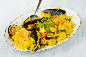 paella di pesce