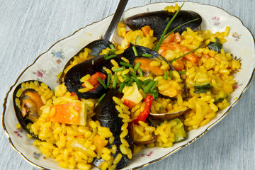 paella di pesce