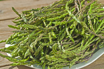 asparagi selvatici
