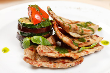 Grilled steak meat with vegetables