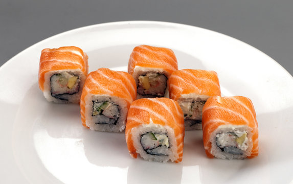 six appetizer philadelphia maky