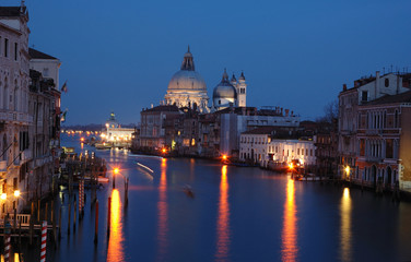 Fototapeta na wymiar Venice grand canal - night view,Italy