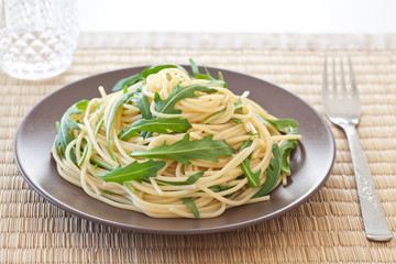 Nudeln mit Rucola
