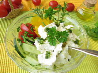 Salat mit Schafskäse