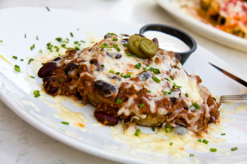 Mexikanische Platte mit Hackfkleisch,mit Chili,Dip