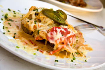 Mexikanische Platte mit Hackfkleisch,mit Chili,Dip
