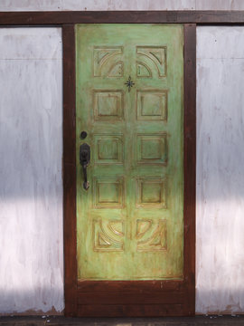 Green　Door