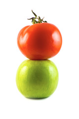tomato on the green apple
