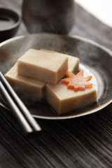 高野豆腐の煮物で一杯