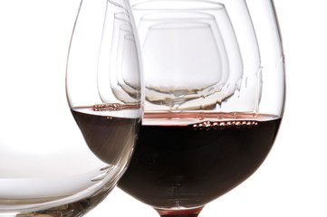red wine glass and empty glasses - 31412355