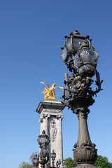 Fototapeta na wymiar Paryż - Pont Alexandre III