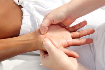 Fototapeta na wymiar cyfrowy ręce refleksologii masaż Tuina terapii ciśnienie