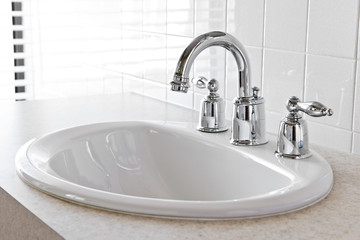 Bathroom sink - 31424913