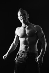 Obraz na płótnie Canvas handsome muscle man