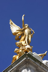 Obraz premium london buckingham palace,queen victoria memorial