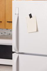 Note on refrigerator door