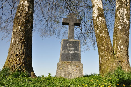 Kreuz am Wegesrand