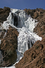 Obraz premium frozen waterfall