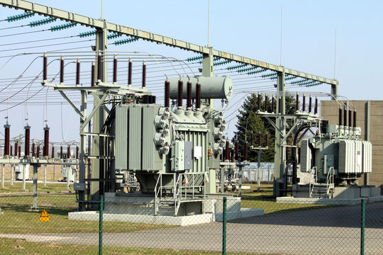 transformator isolator transformer station