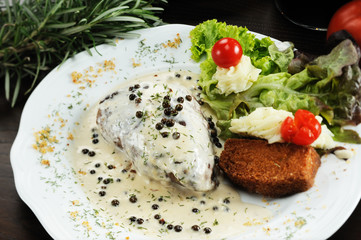 filetto di chateaubriand al pepe verde