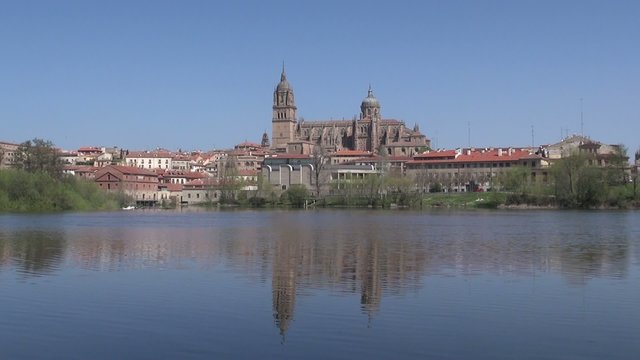 salamanca city from river