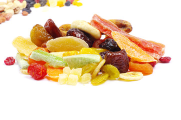 mix dried fruits