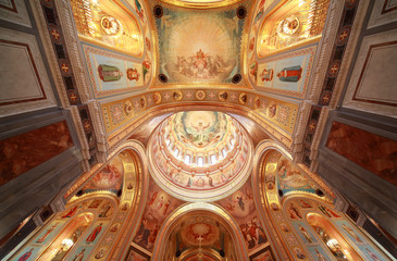 Fototapeta na wymiar ceiling with archs inside Cathedral of Christ the Saviour