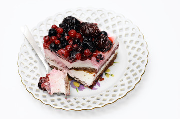 Cake with berries