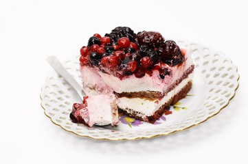 Cake with berries