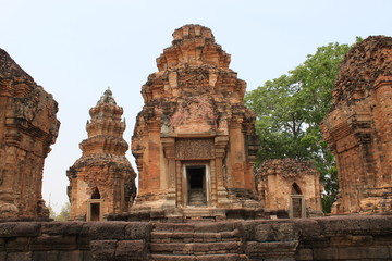 Fototapeta na wymiar Prasat Sikhoraphum Sanctuary, Surin, Thailand