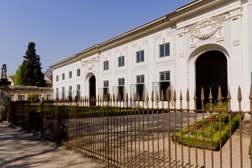 Obraz premium Firenze, Giardini di Bolboli, la limonaia