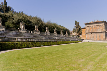 Firenze, Giardini di Bolboli, l'anfiteatro
