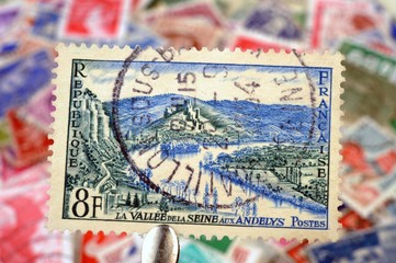 timbres - La Vallée de la Seine aux Andelys - 8 francs - philatélie France