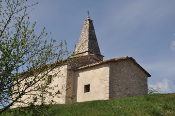 Fototapeta na wymiar Chiesa in val di Gresta